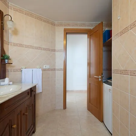 New With Terrace And Sea Views Appartamento